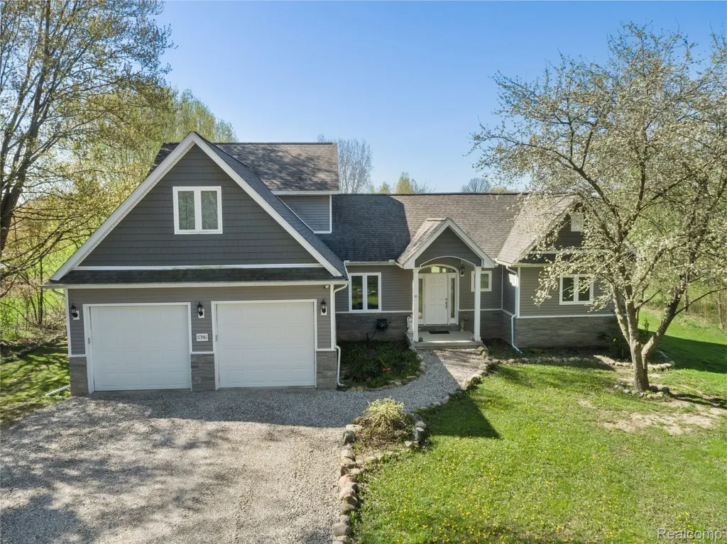 5785 Layton Road Howell Township MI 48836