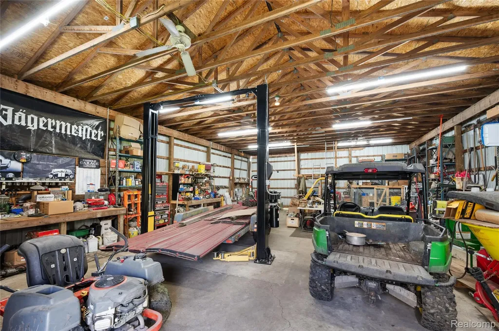 5785 Layton Road Howell Township MI 48836