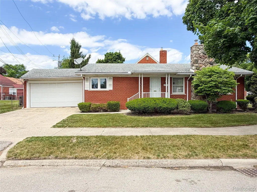 17141 Faust Avenue Detroit City MI 48219