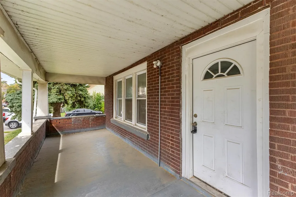 32 W Woodward Street Ecorse City MI 48229