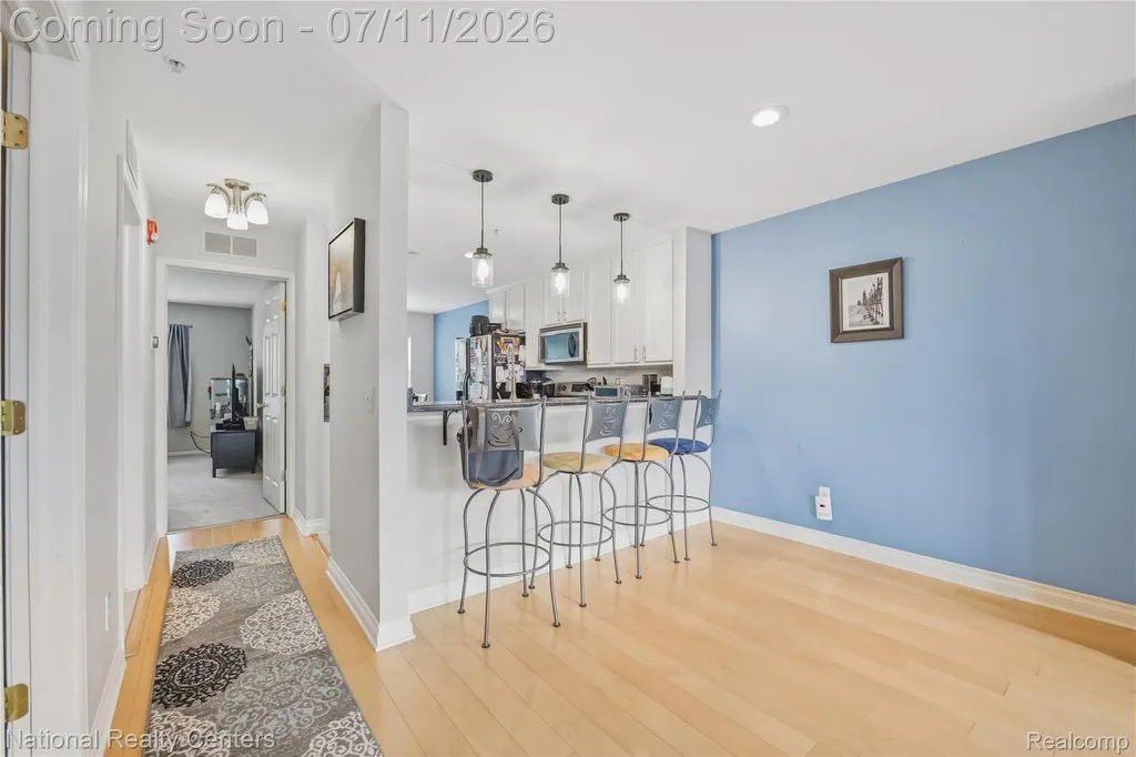 128 Sandy Lane Walled Lake City MI 48390