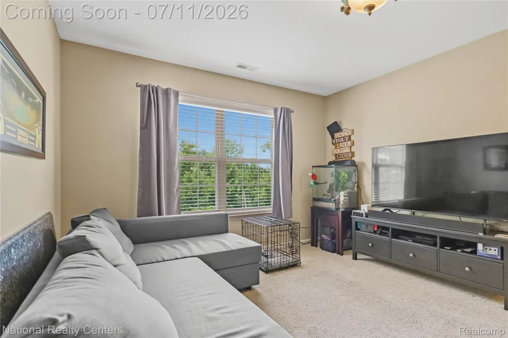 128 Sandy Lane Walled Lake City MI 48390