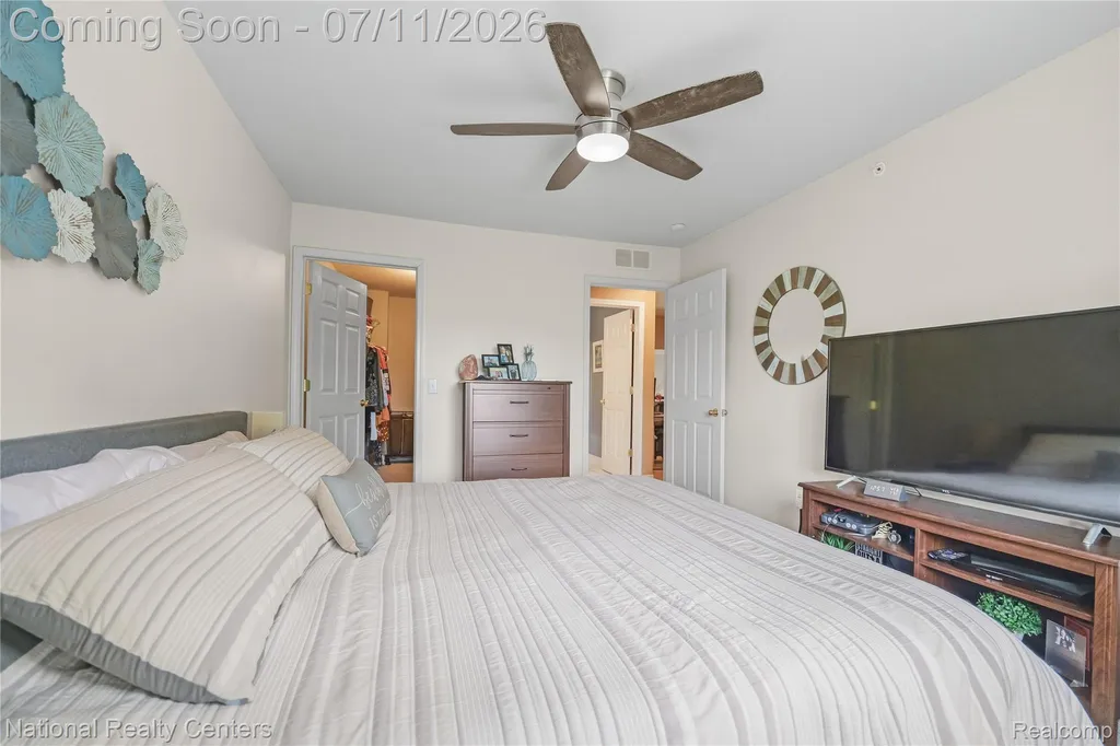 128 Sandy Lane Walled Lake City MI 48390