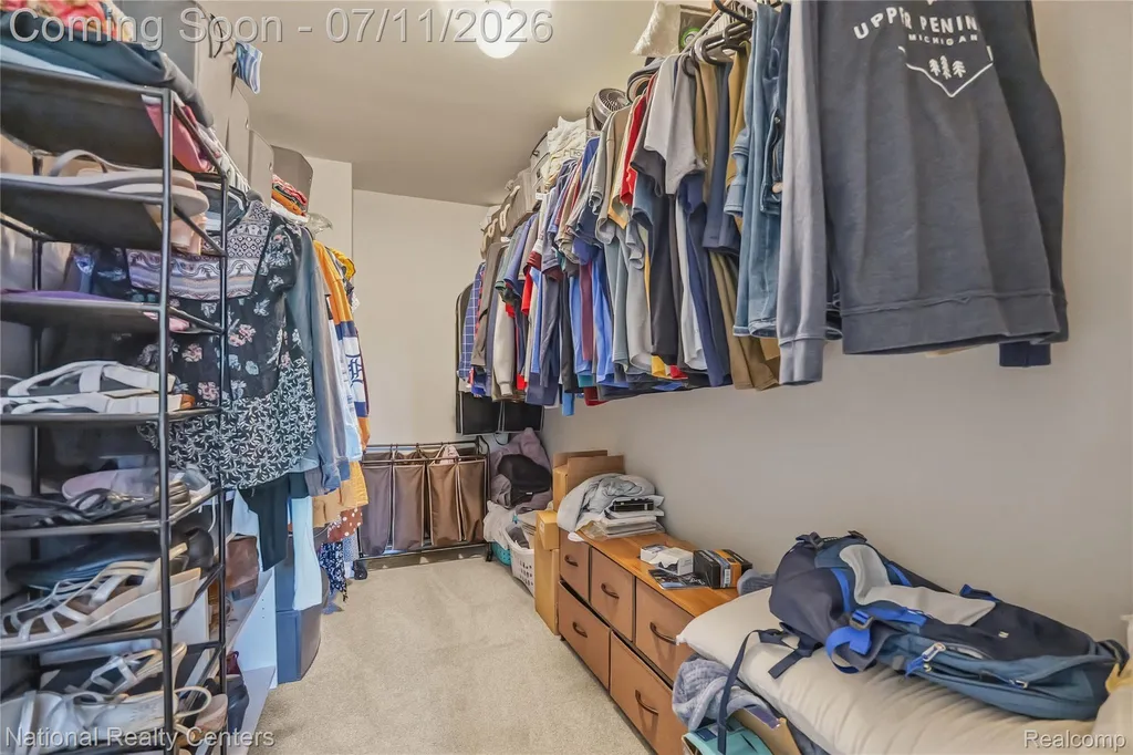 128 Sandy Lane Walled Lake City MI 48390