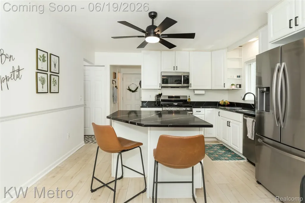 839 Dressler Lane Rochester Hills City MI 48307
