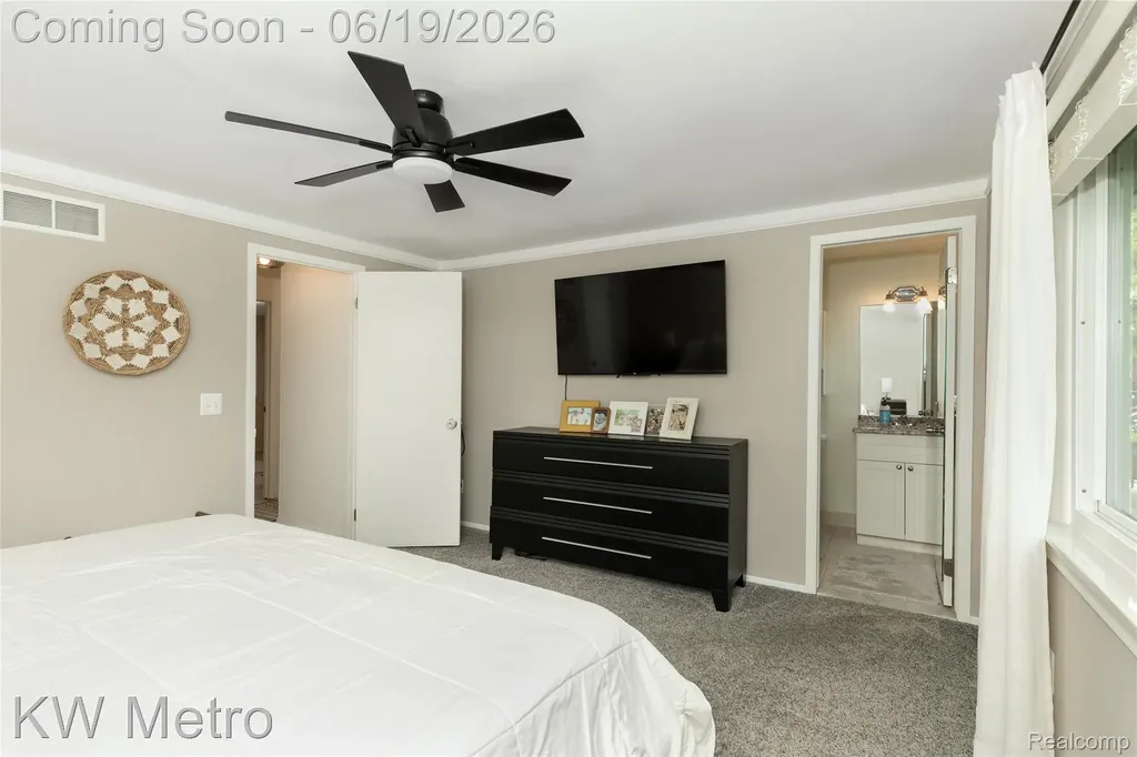 839 Dressler Lane Rochester Hills City MI 48307