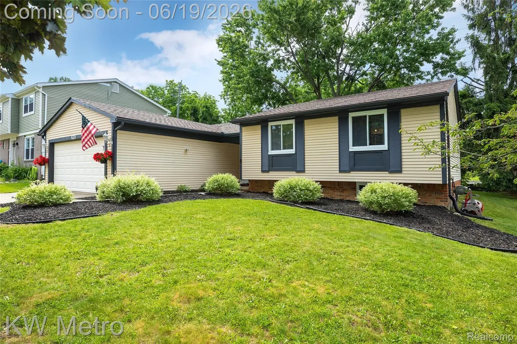 839 Dressler Lane Rochester Hills City MI 48307