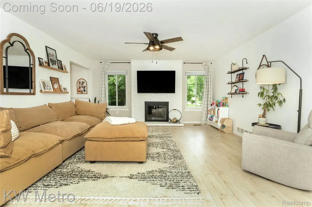 839 Dressler Lane Rochester Hills City MI 48307