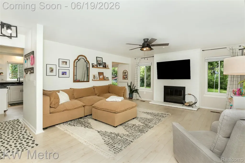 839 Dressler Lane Rochester Hills City MI 48307