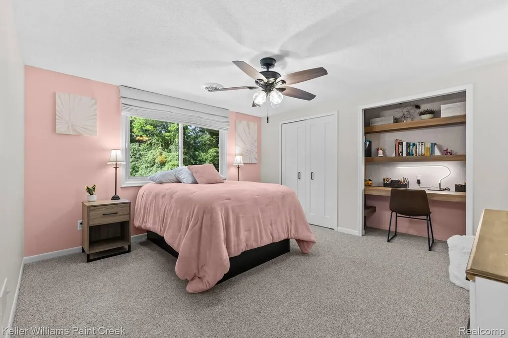5800 Lockwood Drive Washington Township MI 48094