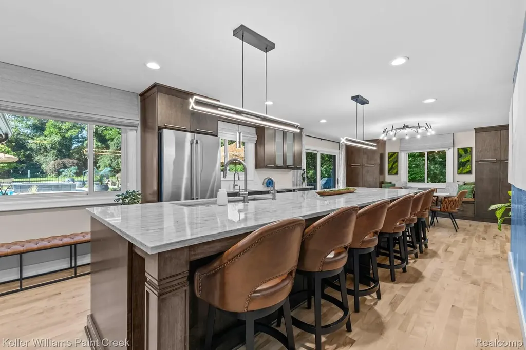 5800 Lockwood Drive Washington Township MI 48094