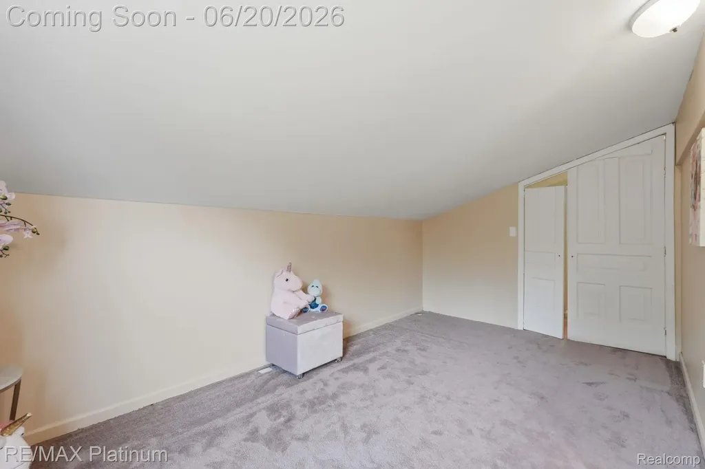 15921 W M 36 Pinckney Village MI 48169
