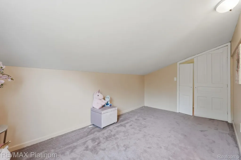 15921 W M 36 Putnam Township MI 48169