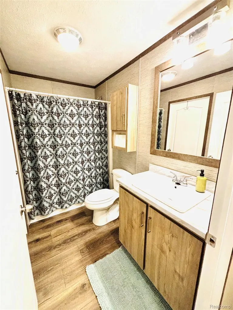 37886 Wolcott Lane New Haven Village MI 48048