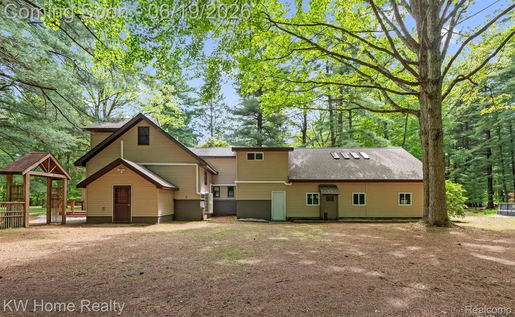 4474 Five Lakes Road North Branch Township MI 48461