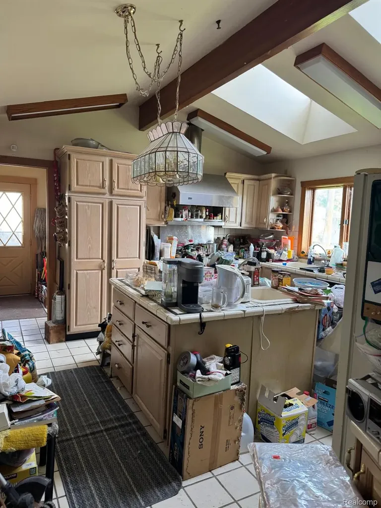 1684 Baldwin Avenue Oakland Charter Township MI 48340
