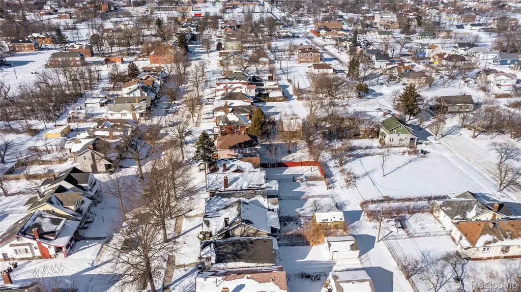 9304 Otsego Street Detroit City MI 48204