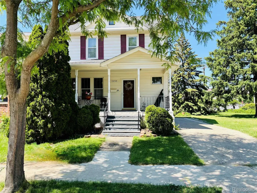 13848 Lanson Avenue Dearborn City MI 48126