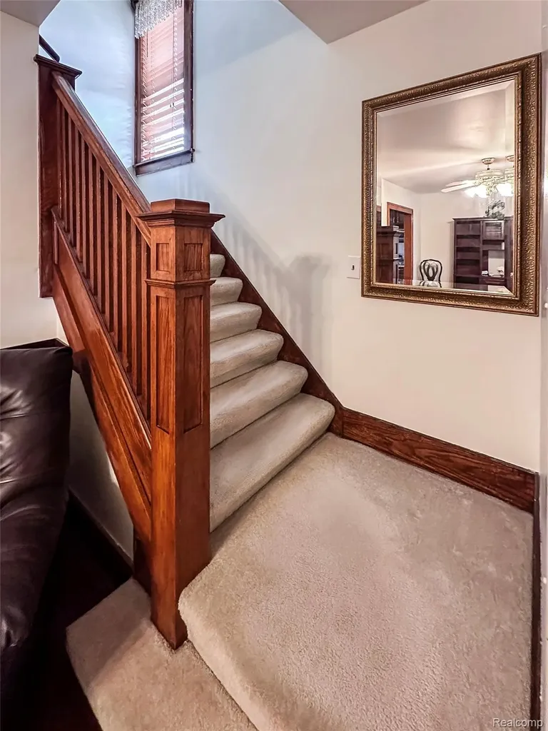 13848 Lanson Avenue Dearborn City MI 48126
