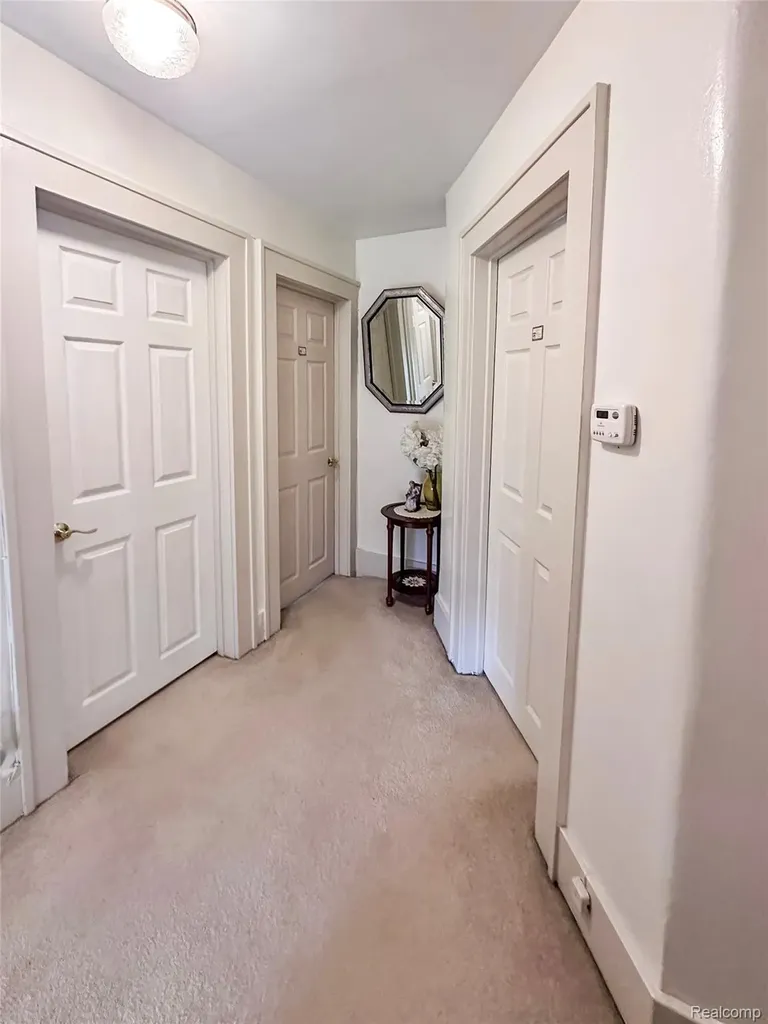 13848 Lanson Avenue Dearborn City MI 48126