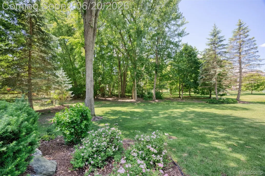1306 Legacy Court Canton Charter Township MI 48187