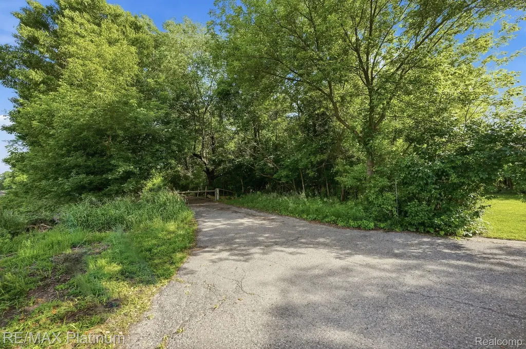 0 Henry Street Howell City MI 48843
