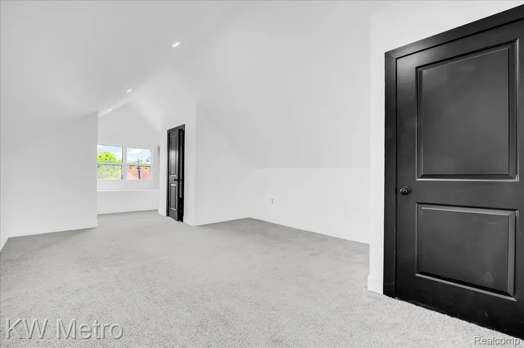 1685 Glynn Court Detroit City MI 48206