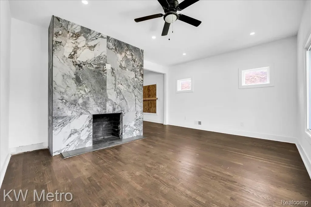 1685 Glynn Court Detroit City MI 48206