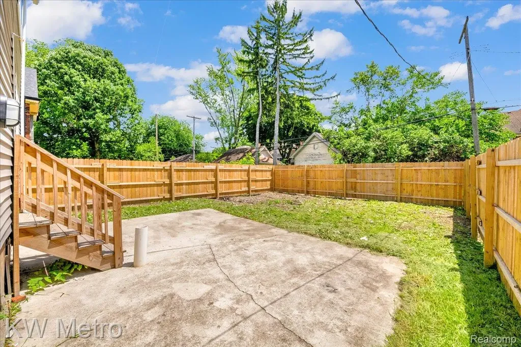 1685 Glynn Court Detroit City MI 48206