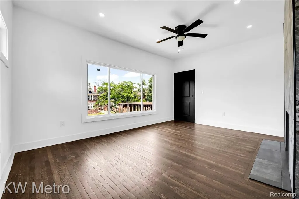 1685 Glynn Court Detroit City MI 48206