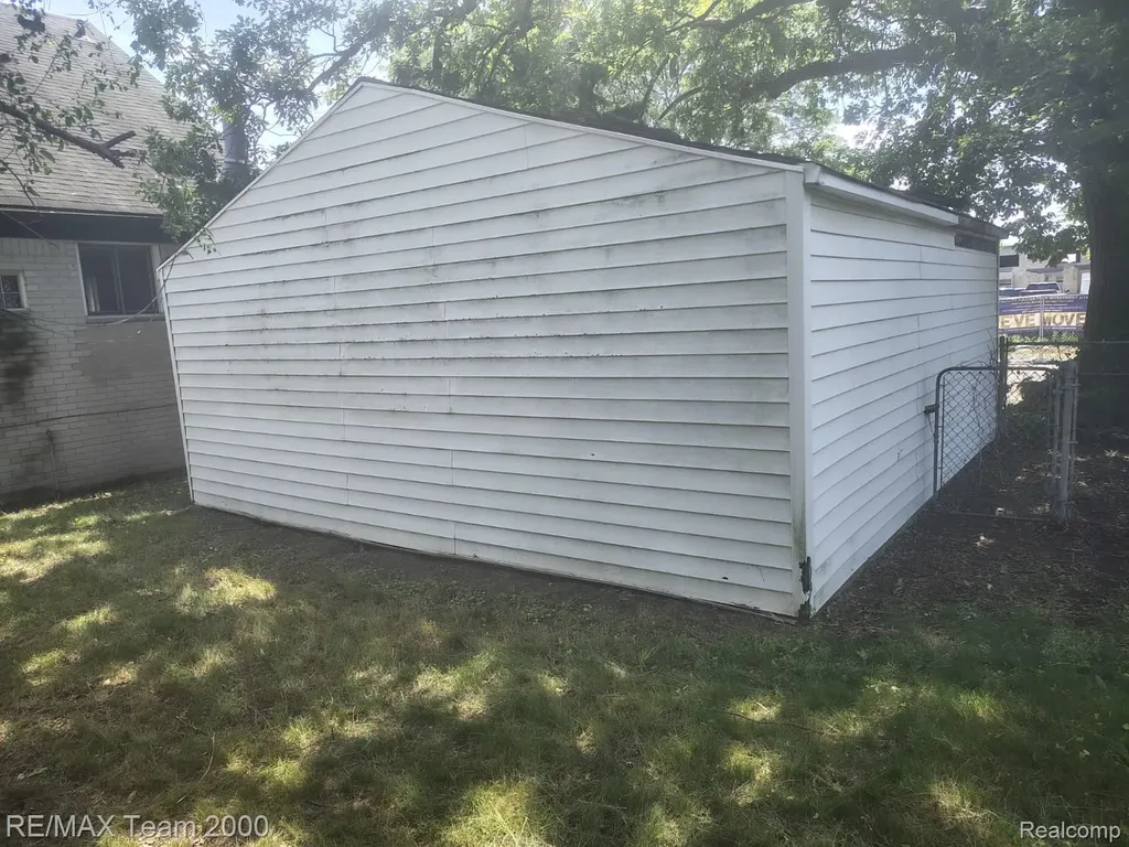 16803 Normandy Street Detroit City MI 48221