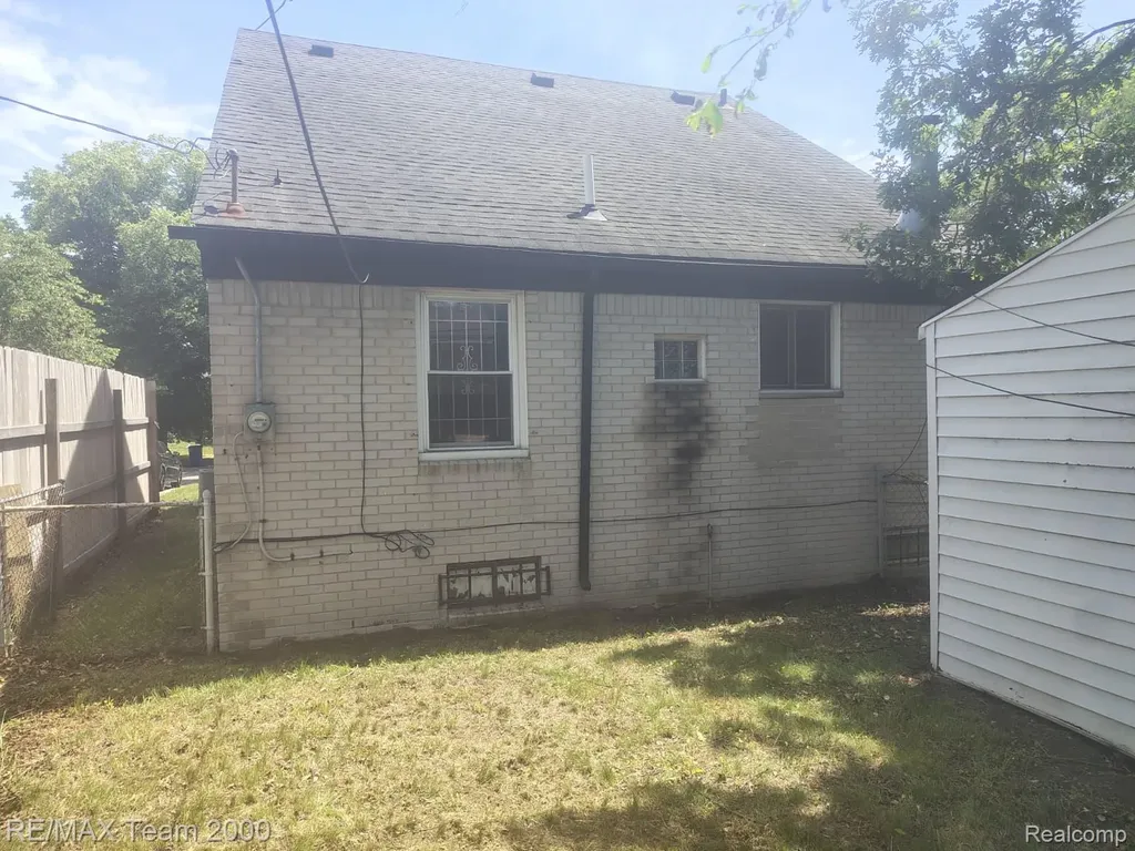 16803 Normandy Street Detroit City MI 48221