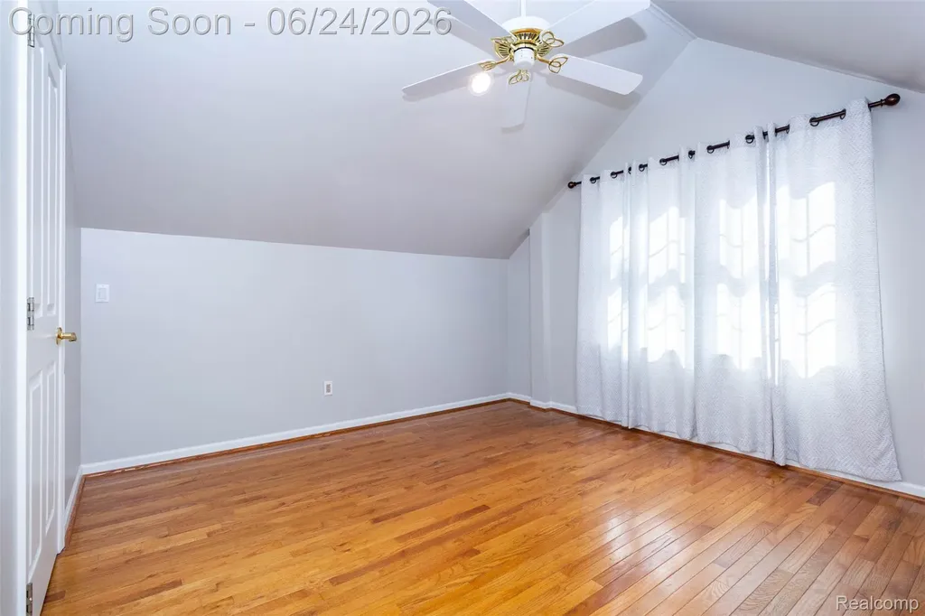 21170 Outer Drive Dearborn City MI 48124