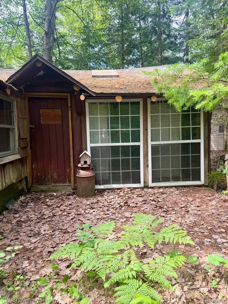 1340 Cauchy Road Mentor Township MI 48647