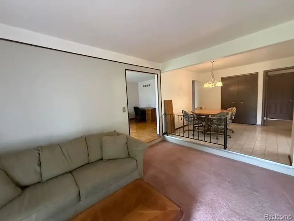 14322 Four Lakes Drive Sterling Heights City MI 48313