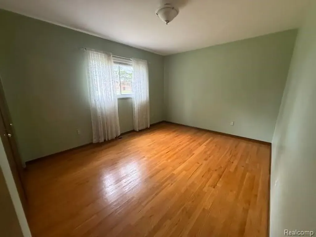 14322 Four Lakes Drive Sterling Heights City MI 48313