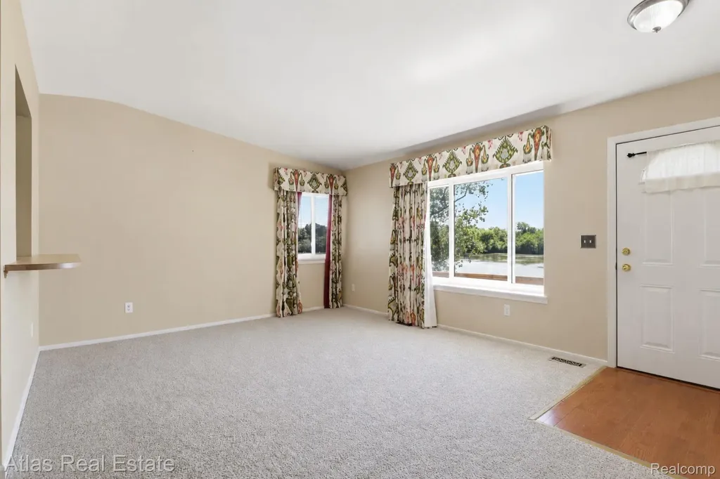 1117 Lake Shore Circle Mundy Township MI 48439
