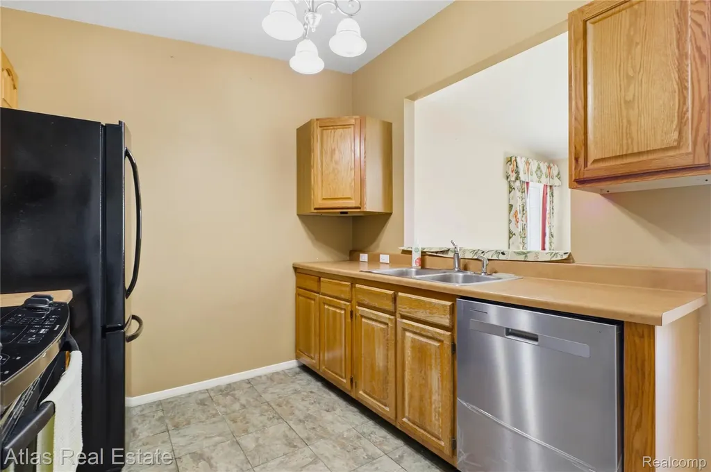 1117 Lake Shore Circle Mundy Township MI 48439