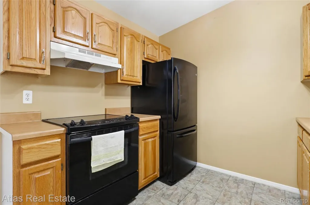 1117 Lake Shore Circle Mundy Township MI 48439