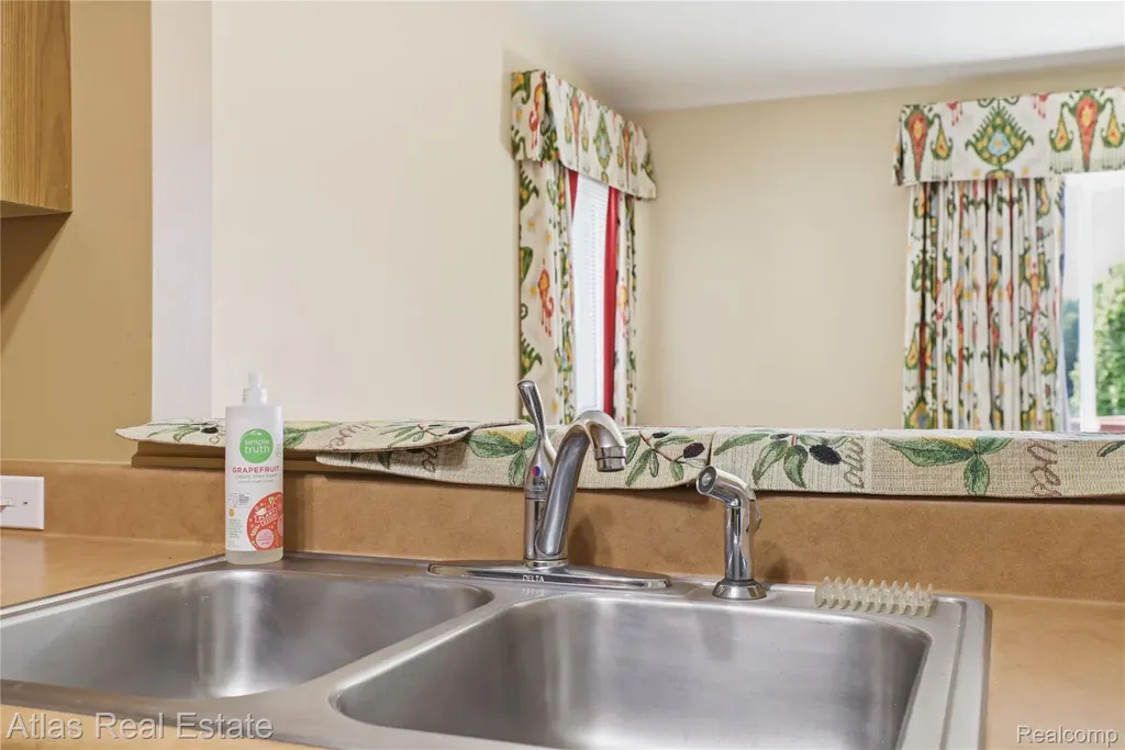 1117 Lake Shore Circle Mundy Township MI 48439