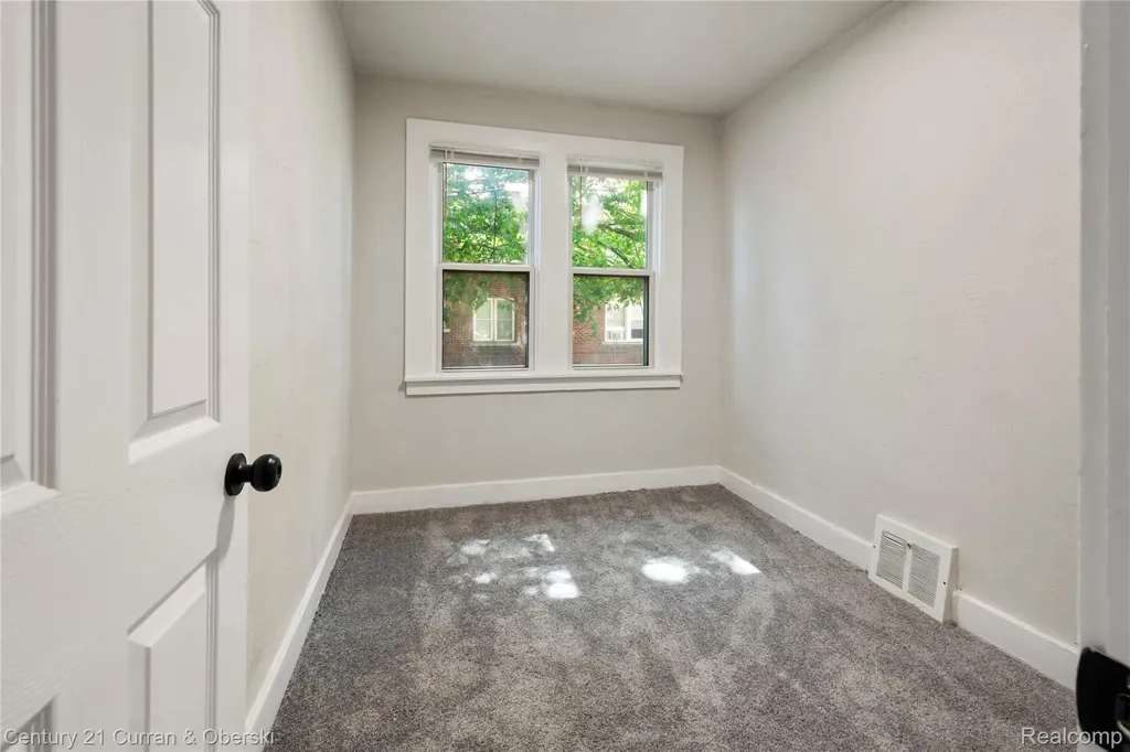 3725 Glynn Court Detroit City MI 48206