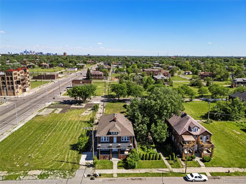 3725 Glynn Court Detroit City MI 48206