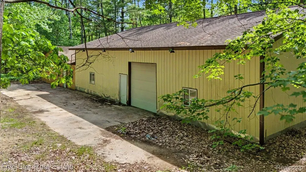 175 Bishop Road Clayton Township MI 48659