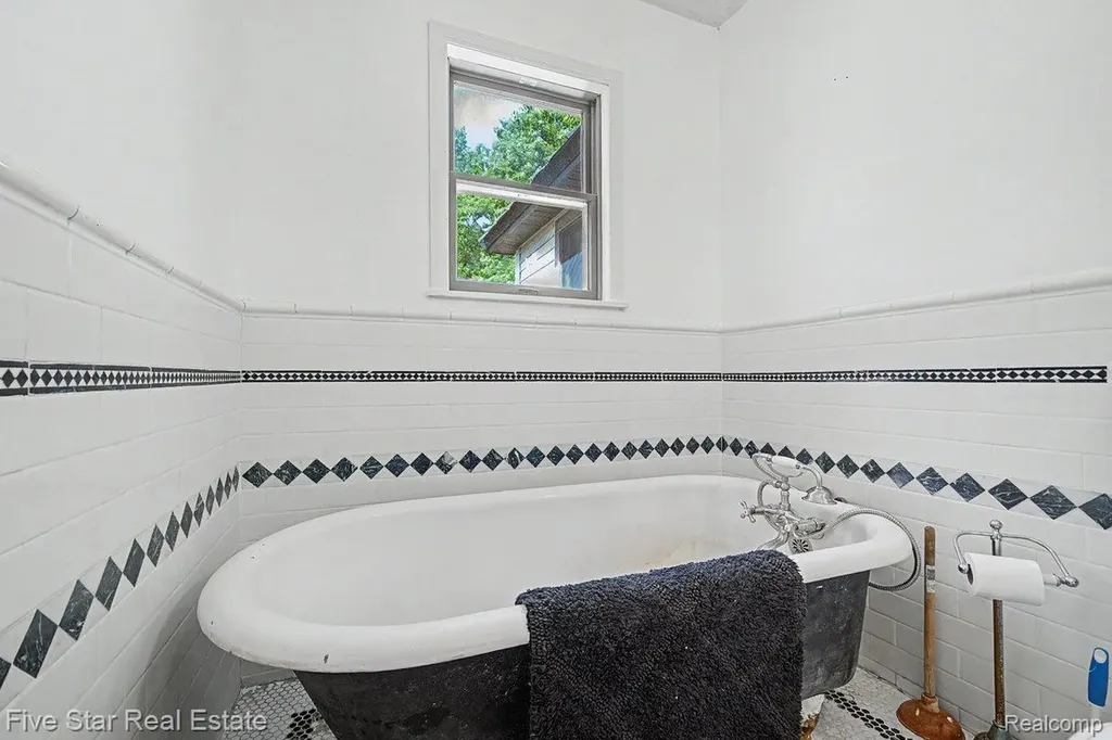 175 Bishop Road Clayton Township MI 48659