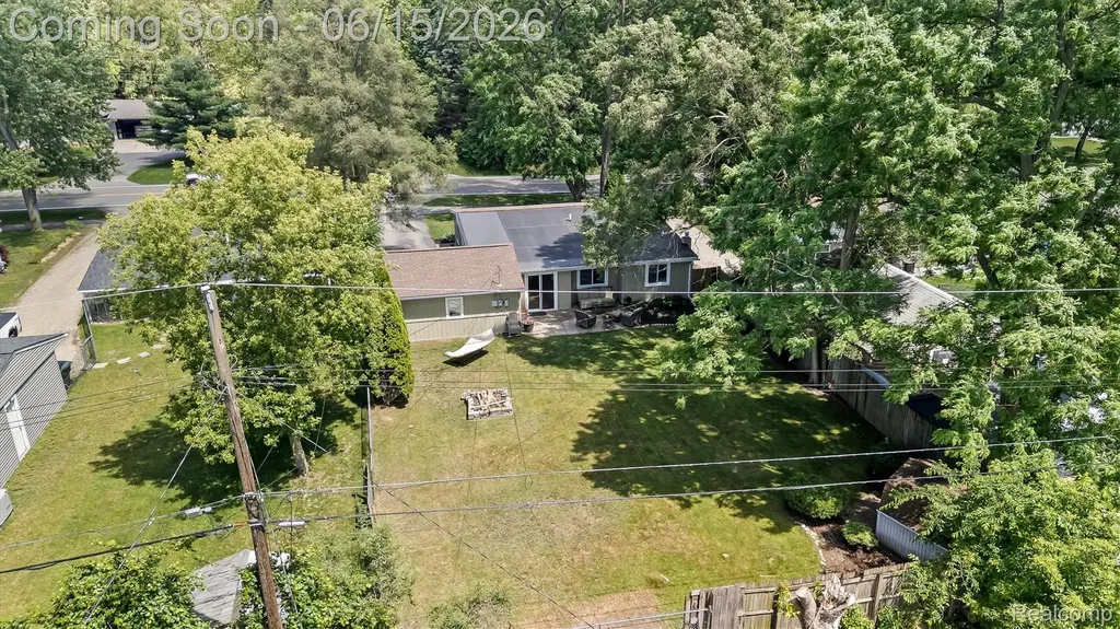 870 Pine Tree Road Orion Charter Township MI 48362