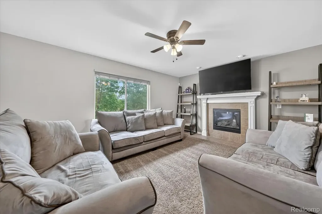 6119 Treetops Drive Romulus City MI 48174