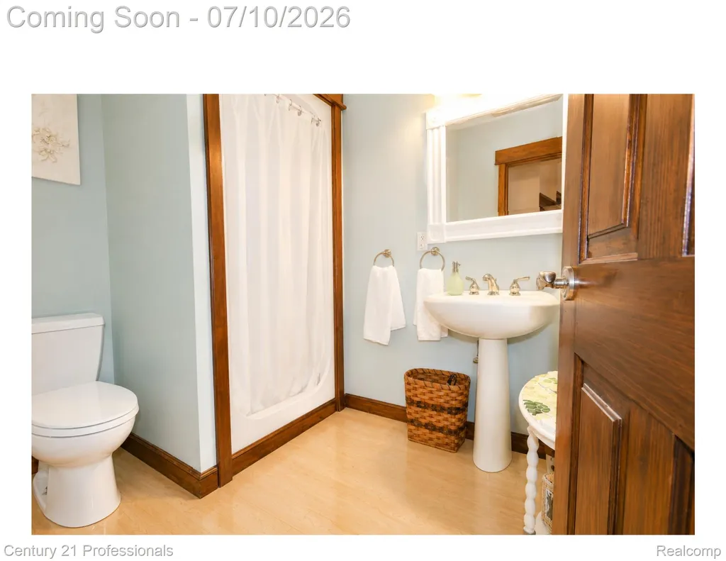 3668 Shorewood Road Burtchville Township MI 48059