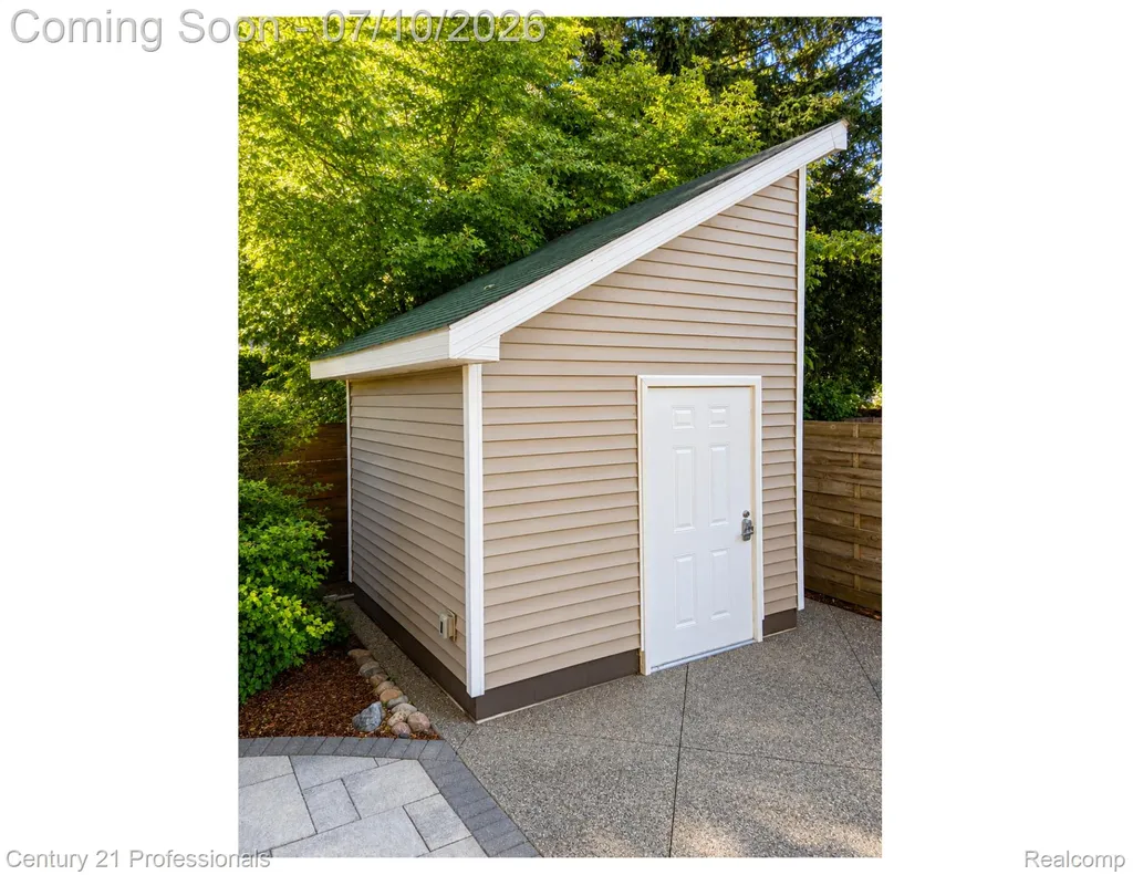 3668 Shorewood Road Burtchville Township MI 48059