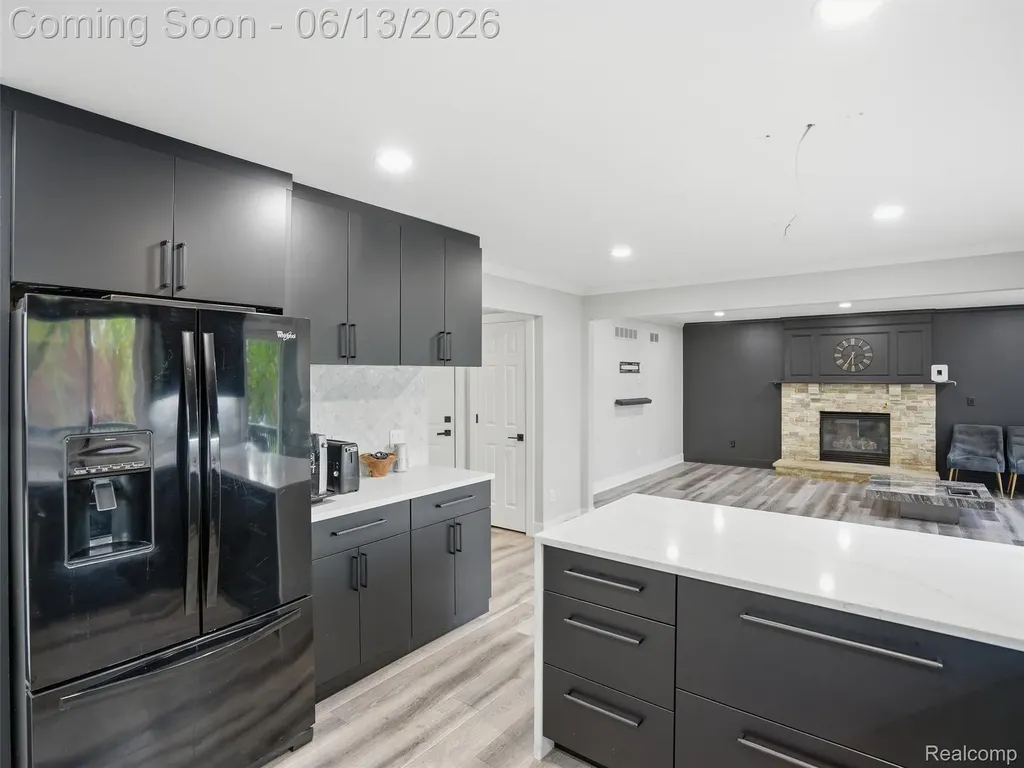 7668 Ring Neck Drive Waterford Charter Township MI 48327