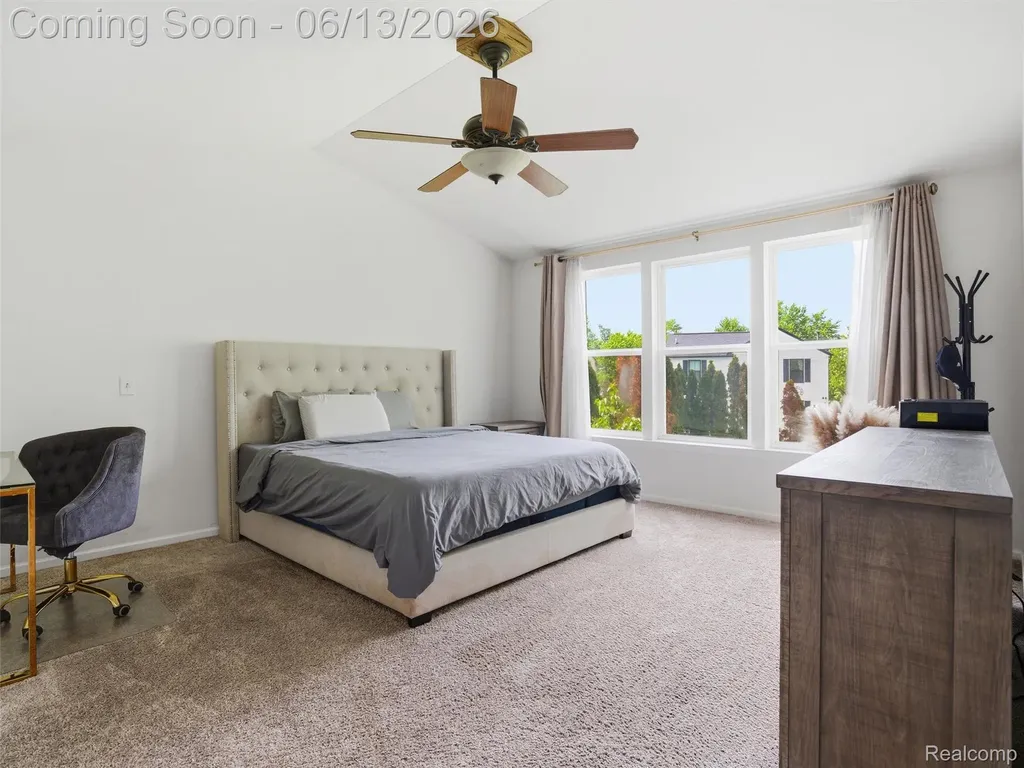 7668 Ring Neck Drive Waterford Charter Township MI 48327